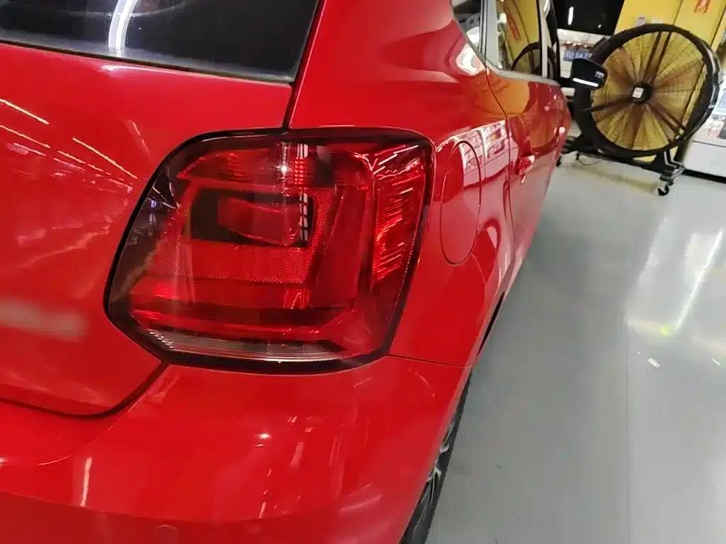 2016 Polo 1.4L Automatic Fashion Edition — миниатюра 8