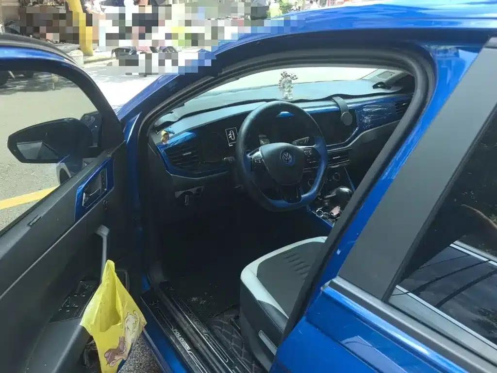 2019 Polo Plus 1.5L Automatic Colorful Technology Edition — миниатюра 13