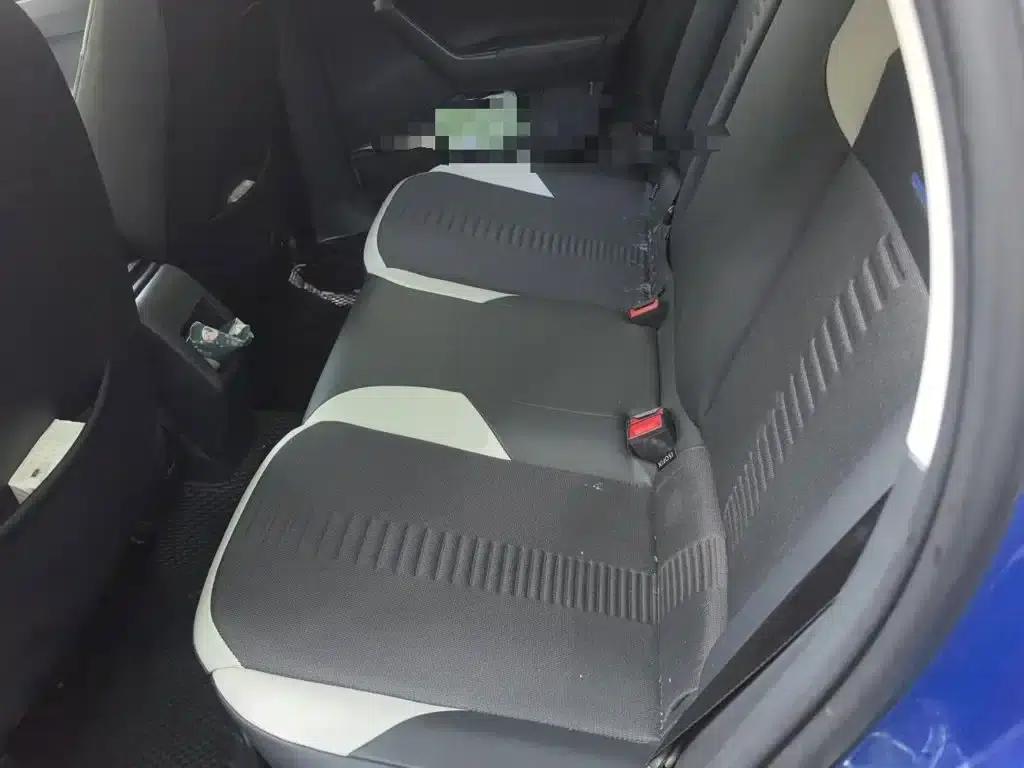 2019 Polo Plus 1.5L Automatic Colorful Technology Edition — миниатюра 14