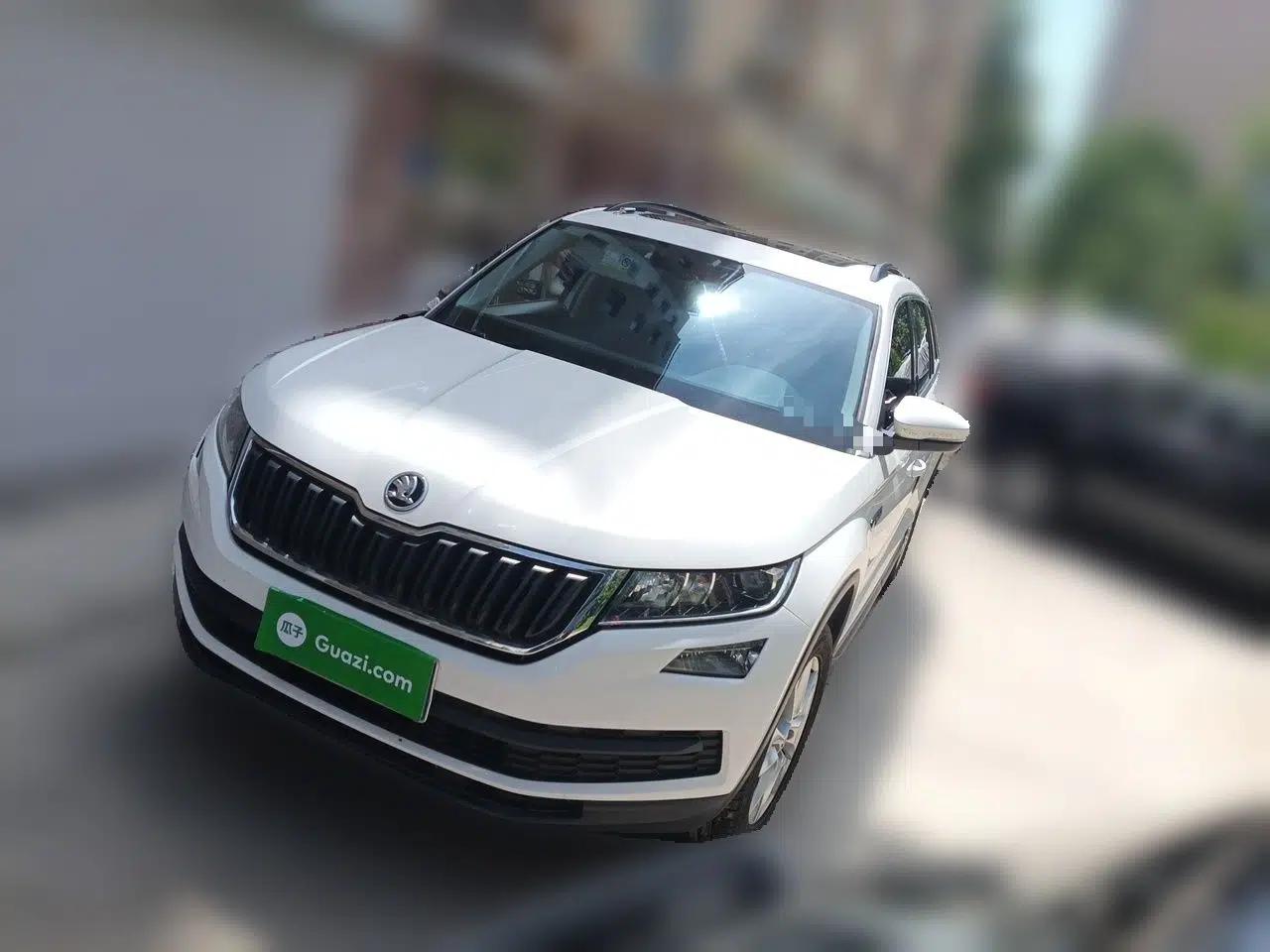 Skoda Kodiaq 2018 Facelifted TSI330 5-Seater Two-Wheel-Drive Standard Edition — миниатюра 1