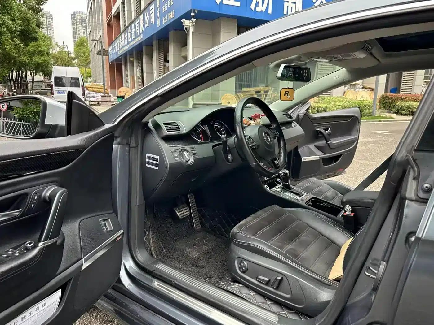 FAW-Volkswagen CC 2011 2.0TSI Luxury Edition — миниатюра 10