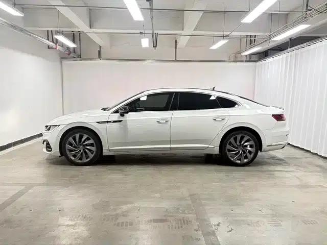 FAW-Volkswagen CC 2021 330TSI Launch Special Edition — миниатюра 4