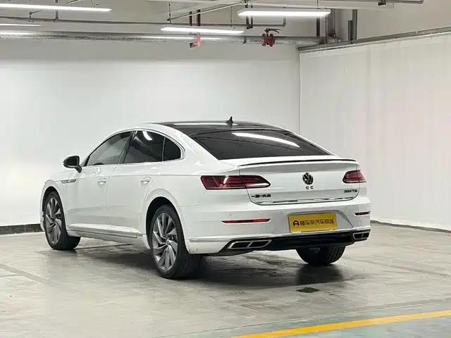 FAW-Volkswagen CC 2021 330TSI Launch Special Edition — миниатюра 5