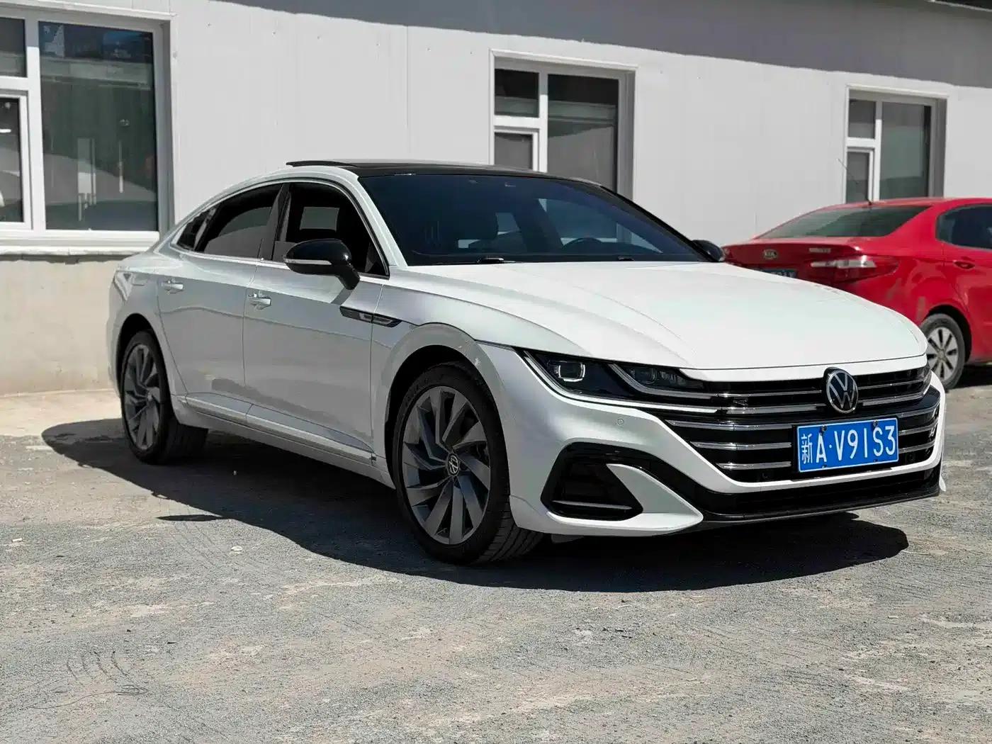 FAW-Volkswagen CC 2021 380TSI Striking Edition — миниатюра 1