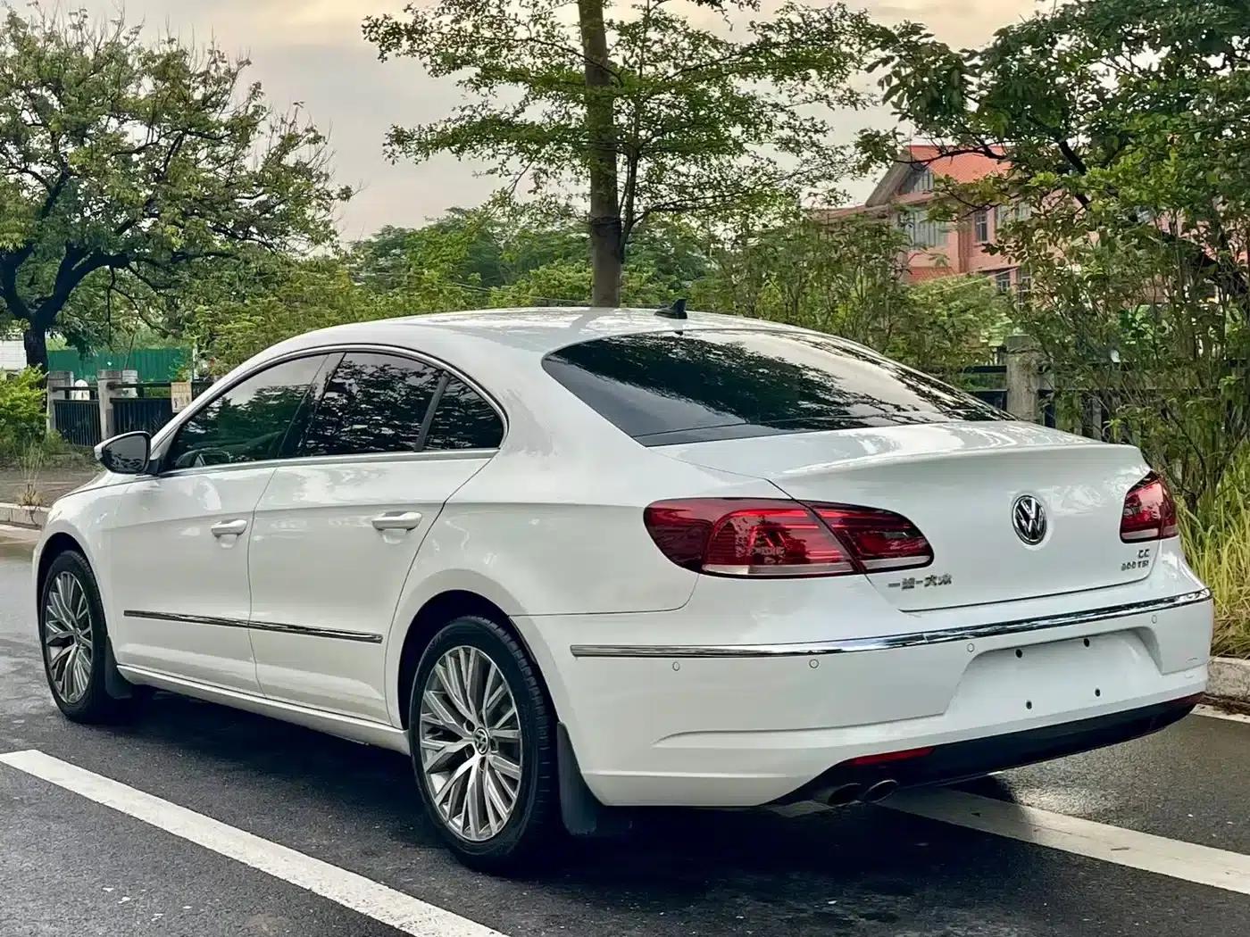 FAW-Volkswagen CC 2018 1.8TSI Luxury Edition — миниатюра 9