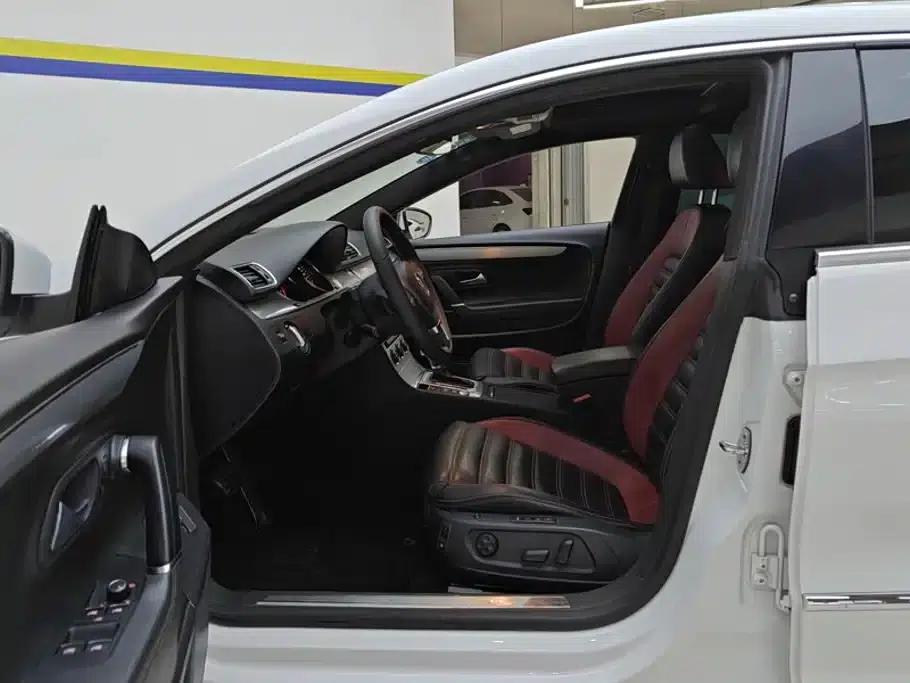 FAW-Volkswagen CC 2018 1.8TSI Luxury Edition — миниатюра 9