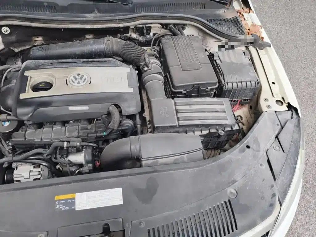 FAW-Volkswagen CC 2016 1.8TSI Luxury Edition — миниатюра 23