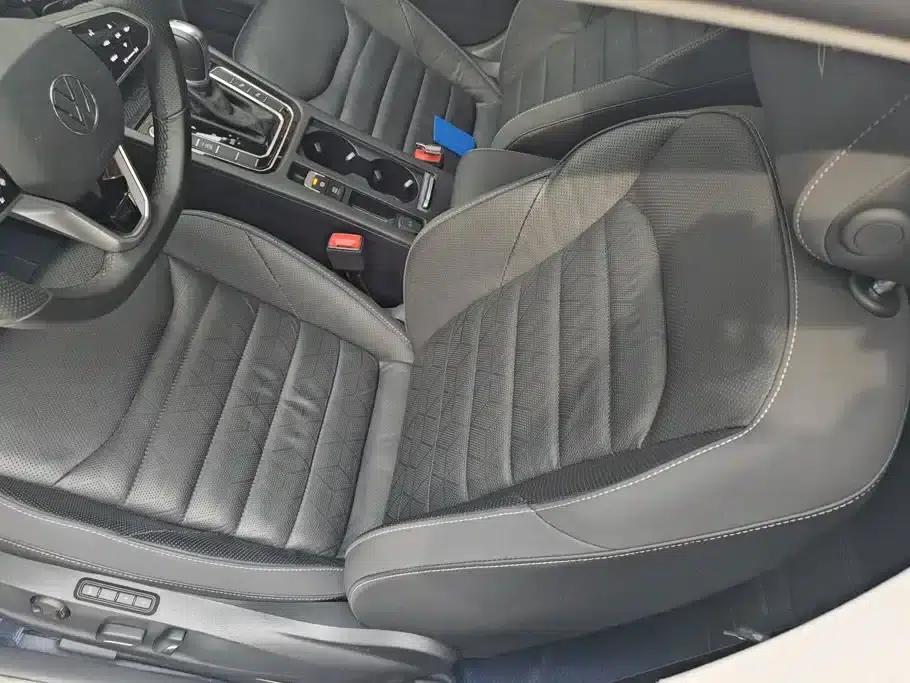 FAW-Volkswagen CC 2021 380TSI Striking Edition — миниатюра 9