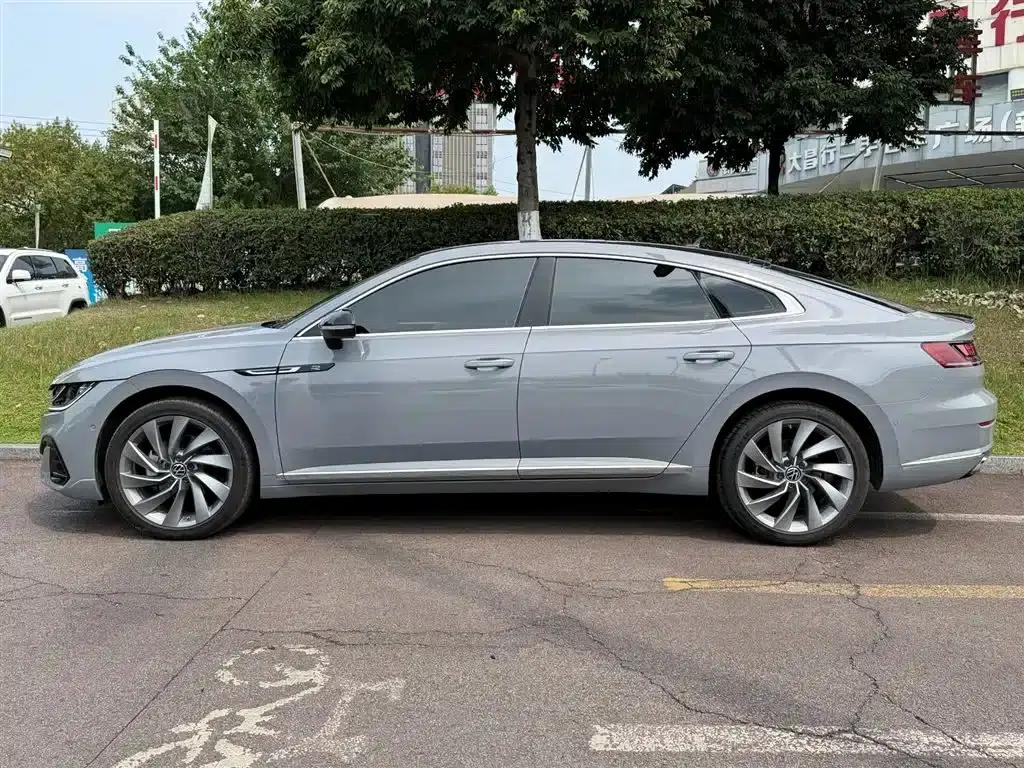 FAW-Volkswagen CC 2024 380TSI Striking Popular Edition — миниатюра 3