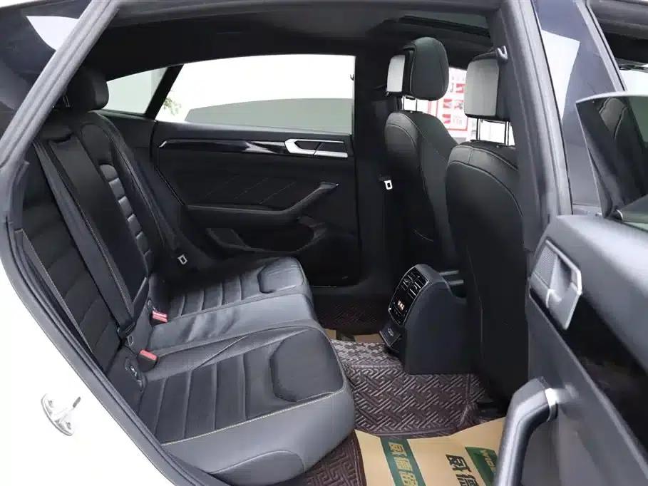 FAW-Volkswagen CC 2021 380TSI Striking Edition — миниатюра 15