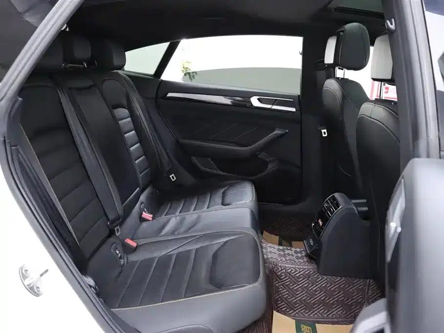 FAW-Volkswagen CC 2021 380TSI Striking Edition — миниатюра 16