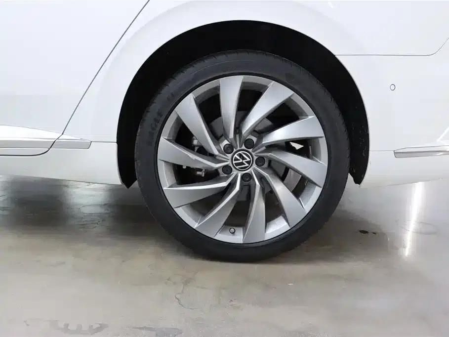 FAW-Volkswagen CC 2021 380TSI Striking Edition — миниатюра 31