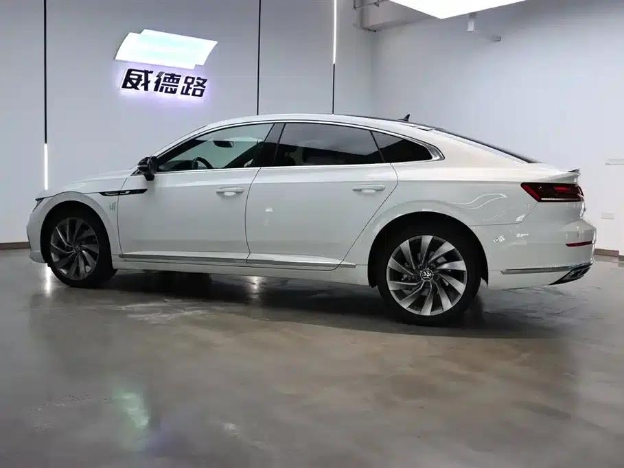 FAW-Volkswagen CC 2021 380TSI Striking Edition — миниатюра 6