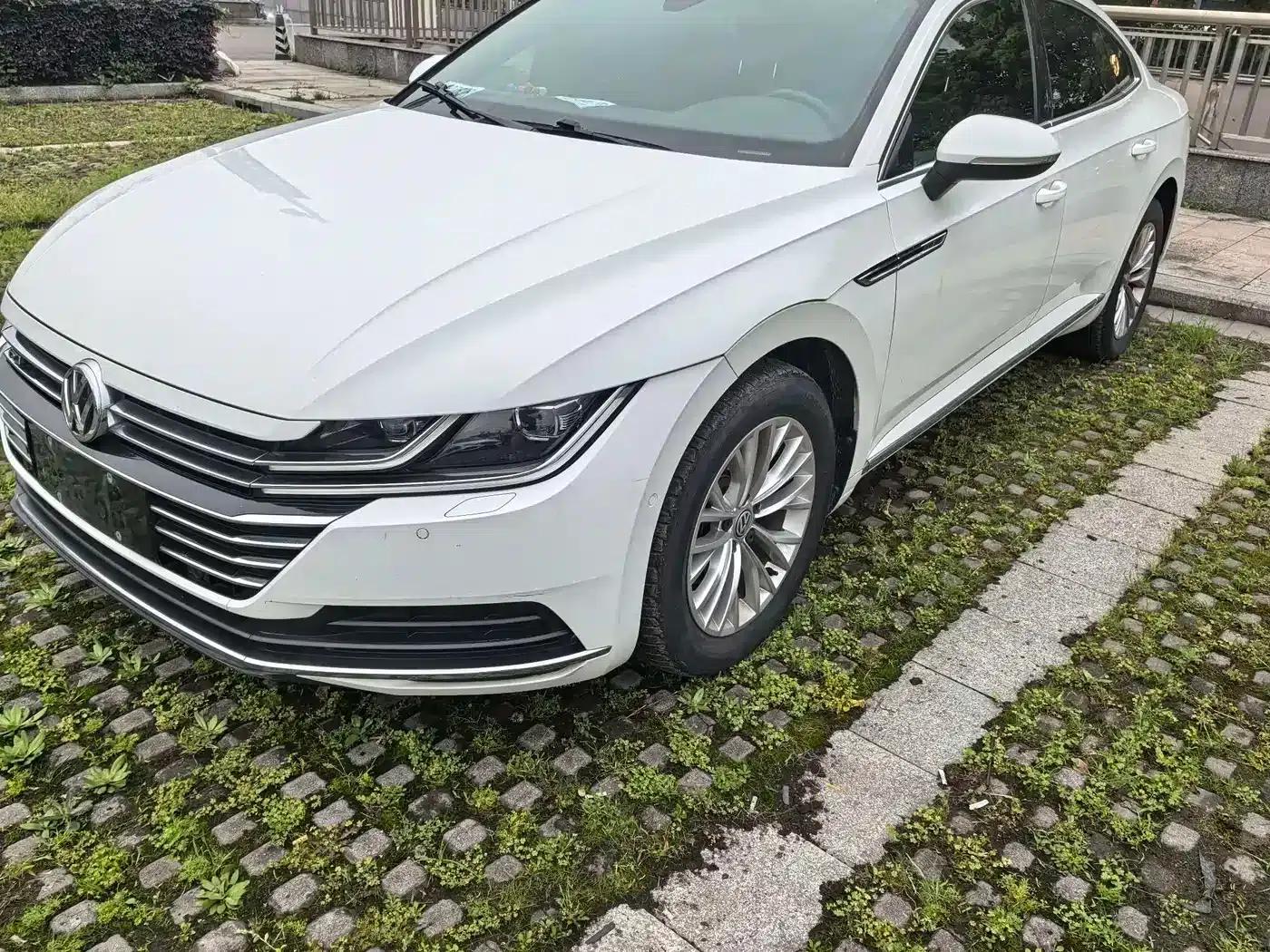 FAW-Volkswagen CC 2019 330TSI Charm Edition (National VI Emission Standard) — миниатюра 1
