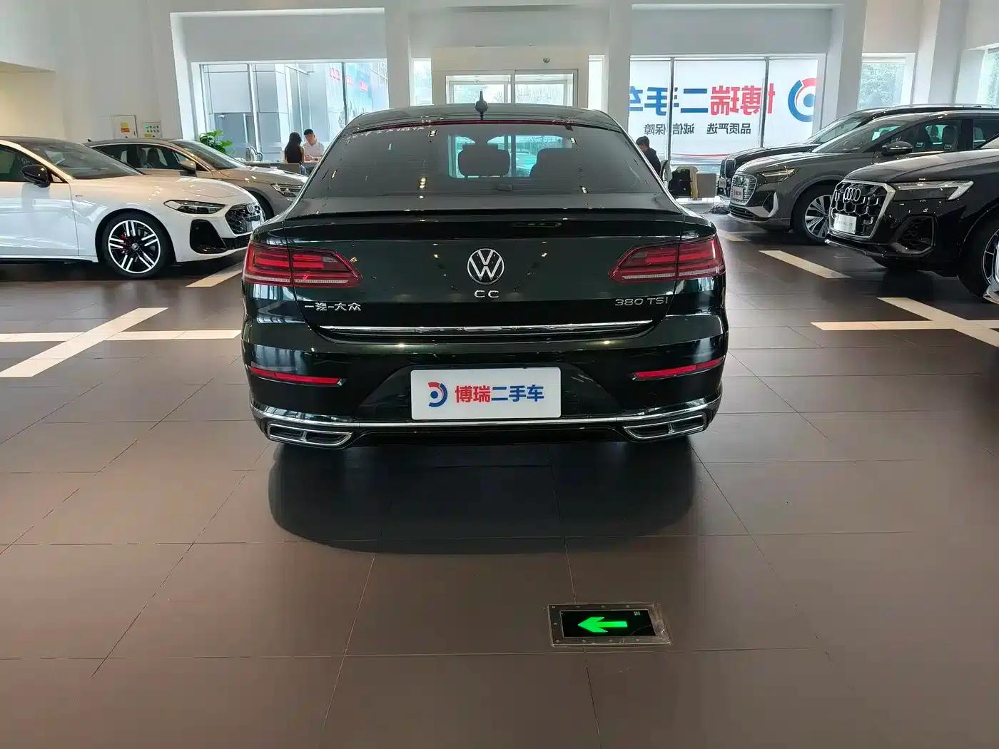 FAW-Volkswagen CC 2025 380TSI Striking Popular Edition — миниатюра 4