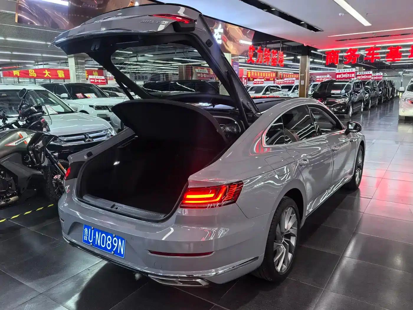 FAW-Volkswagen CC 2023 380TSI Striking Edition — миниатюра 11