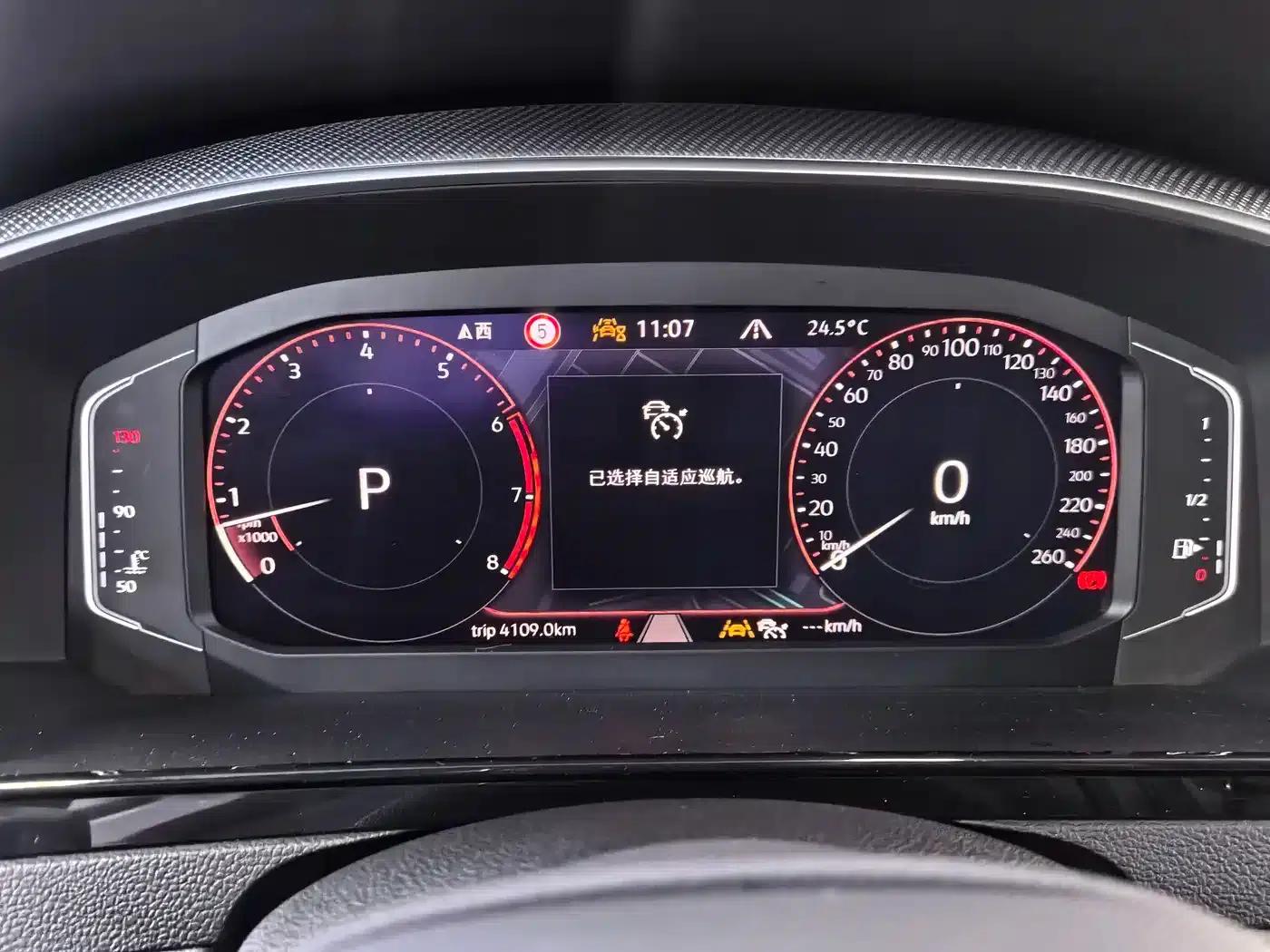 FAW-Volkswagen CC 2023 380TSI Striking Edition — миниатюра 13