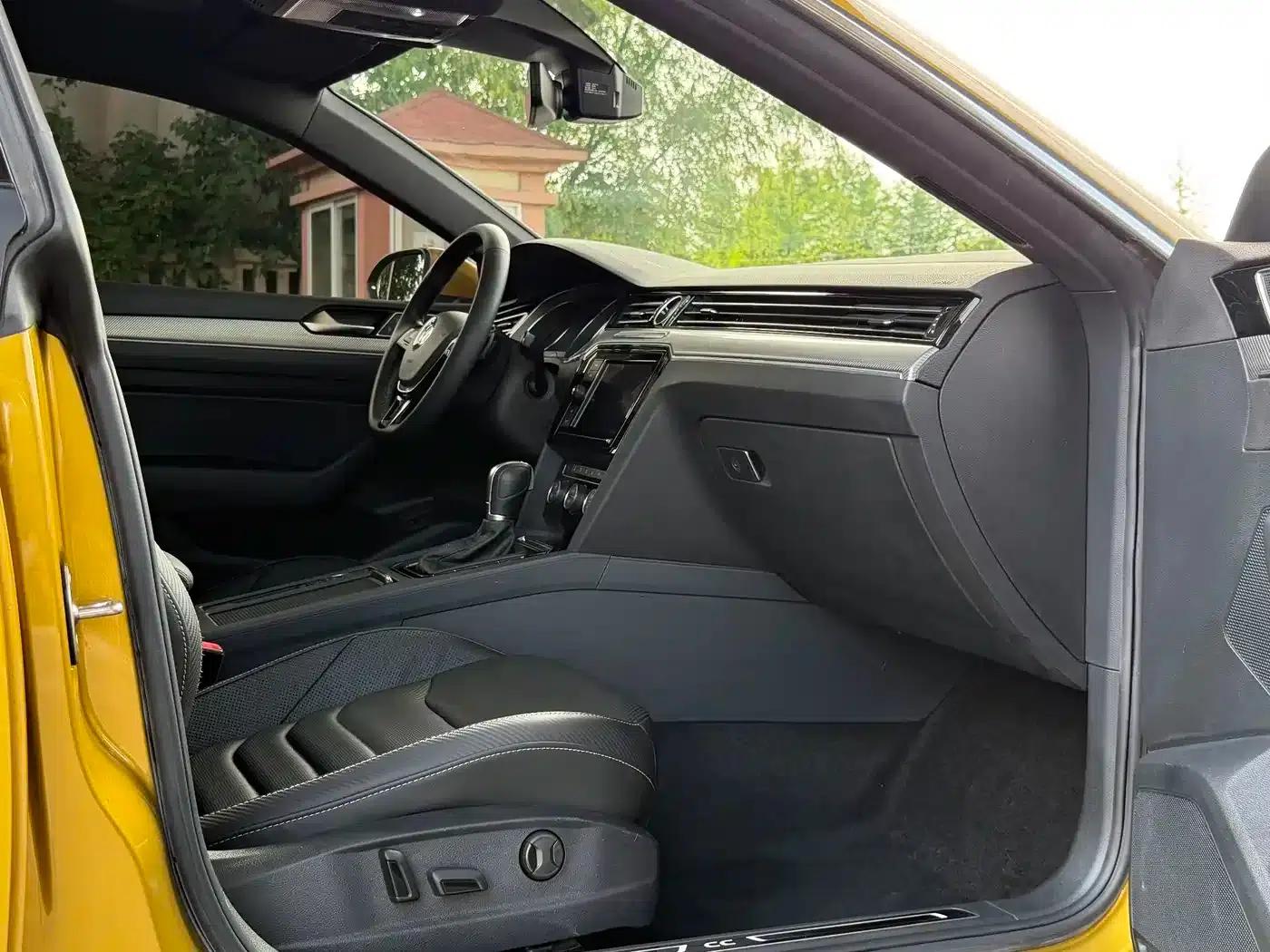 FAW-Volkswagen CC 2019 330TSI Charm Edition (National V Emission Standard) — миниатюра 10