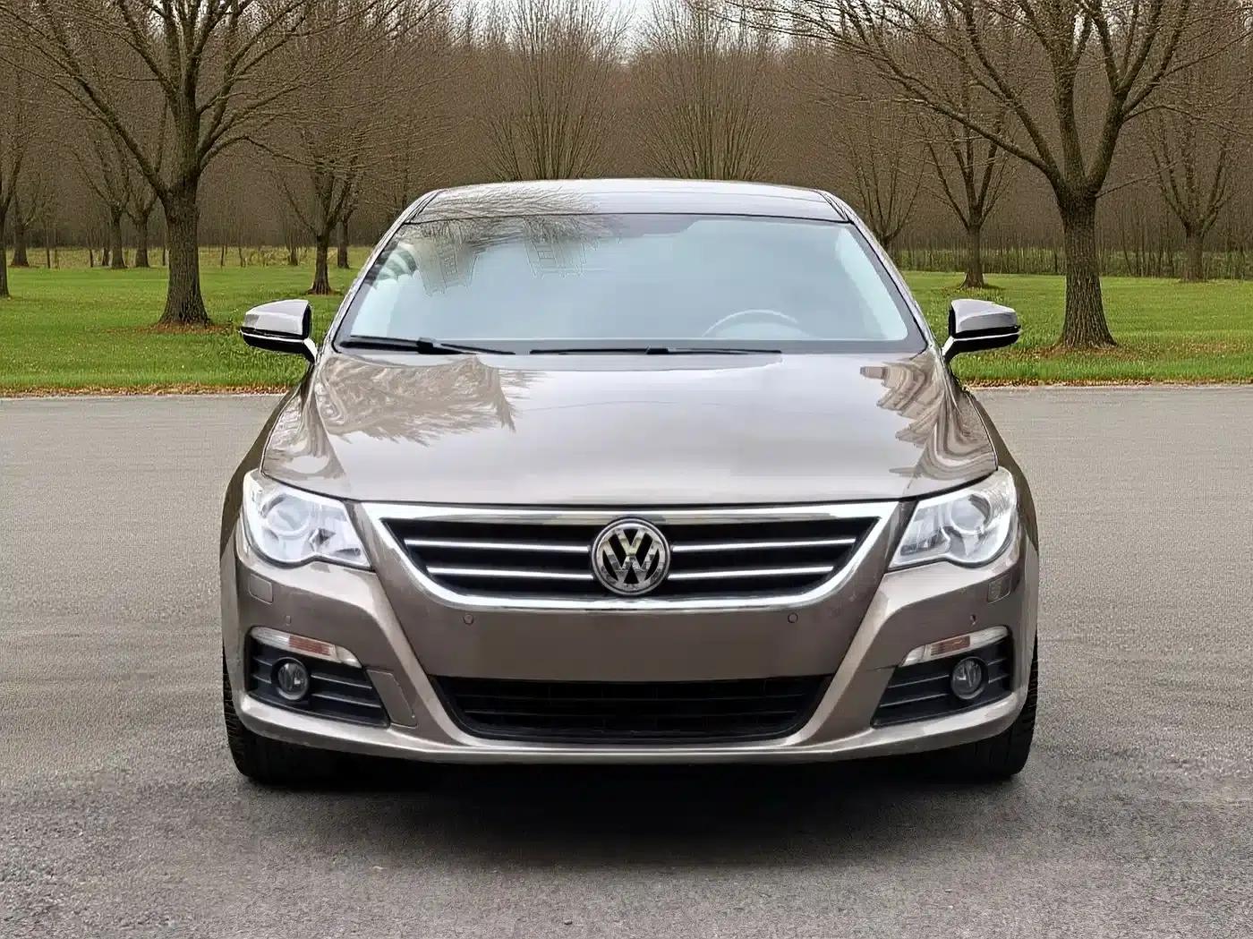 FAW-Volkswagen CC 2011 1.8TSI Premium Edition — миниатюра 2