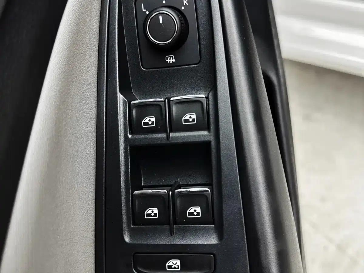 2023 Volkswagen Bora 280TSI DSG Premium Edition — миниатюра 11