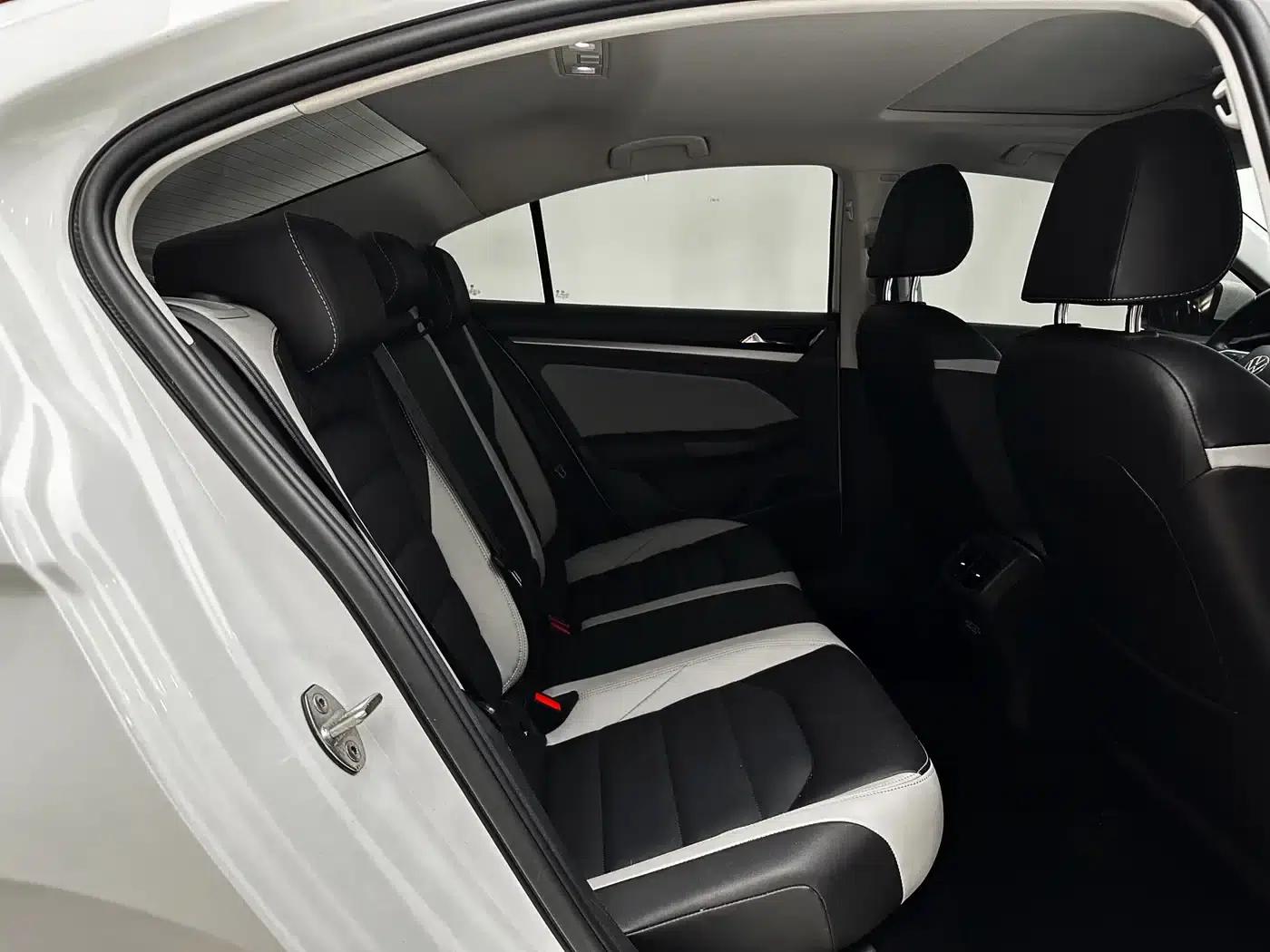 2023 Volkswagen Bora 280TSI DSG Premium Edition — миниатюра 13