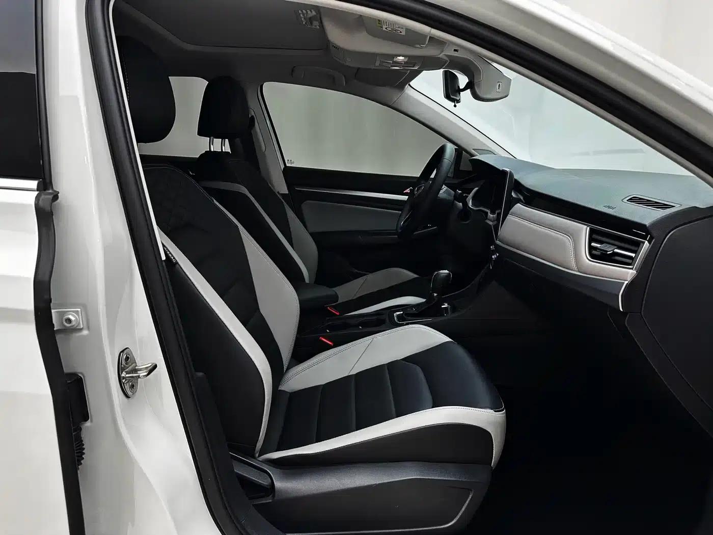 2023 Volkswagen Bora 280TSI DSG Premium Edition — миниатюра 14