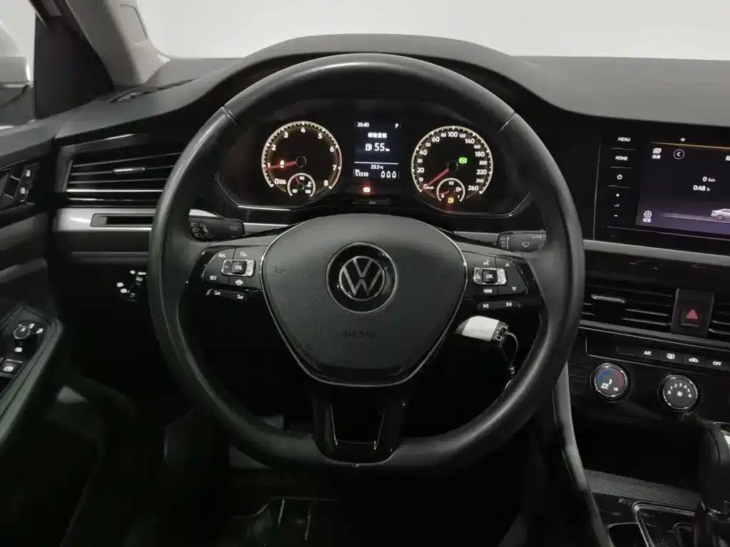2021 Volkswagen Bora 1.5L Automatic Comfort Smart Connect Edition — миниатюра 11