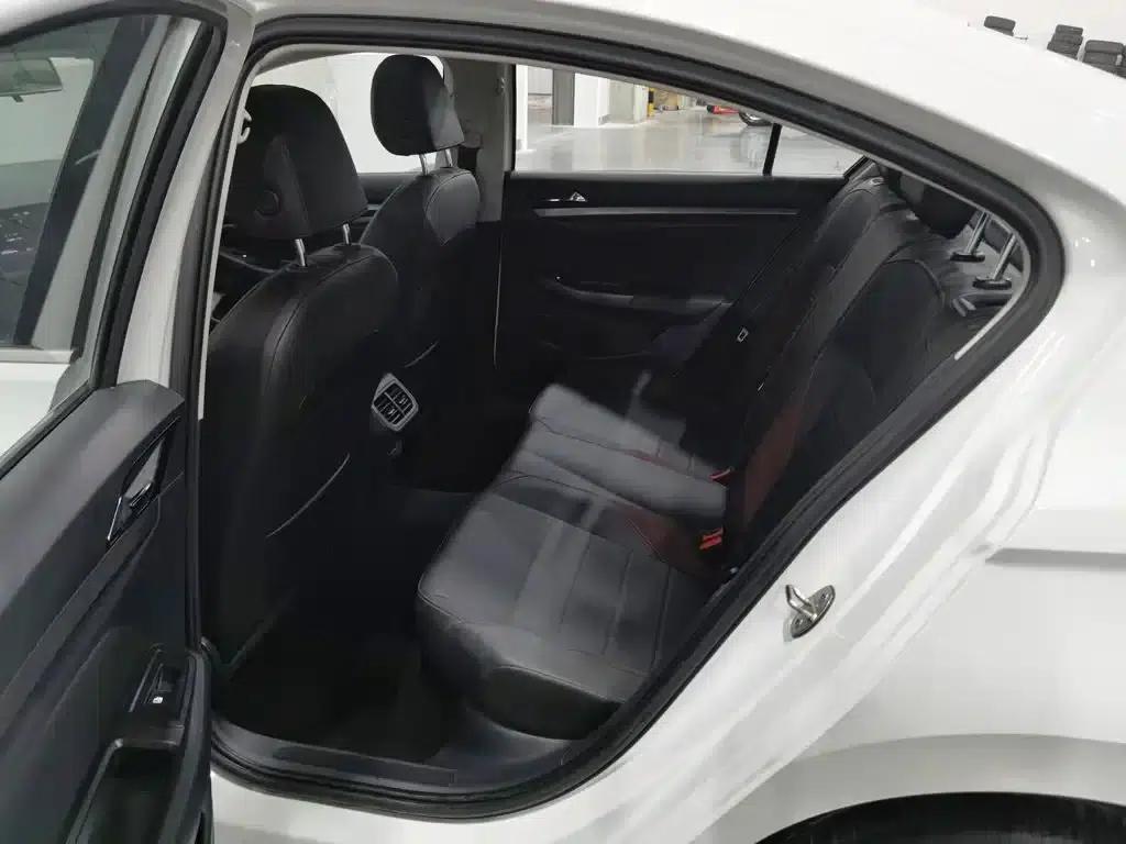 2021 Volkswagen Bora 1.5L Automatic Comfort Smart Connect Edition — миниатюра 15