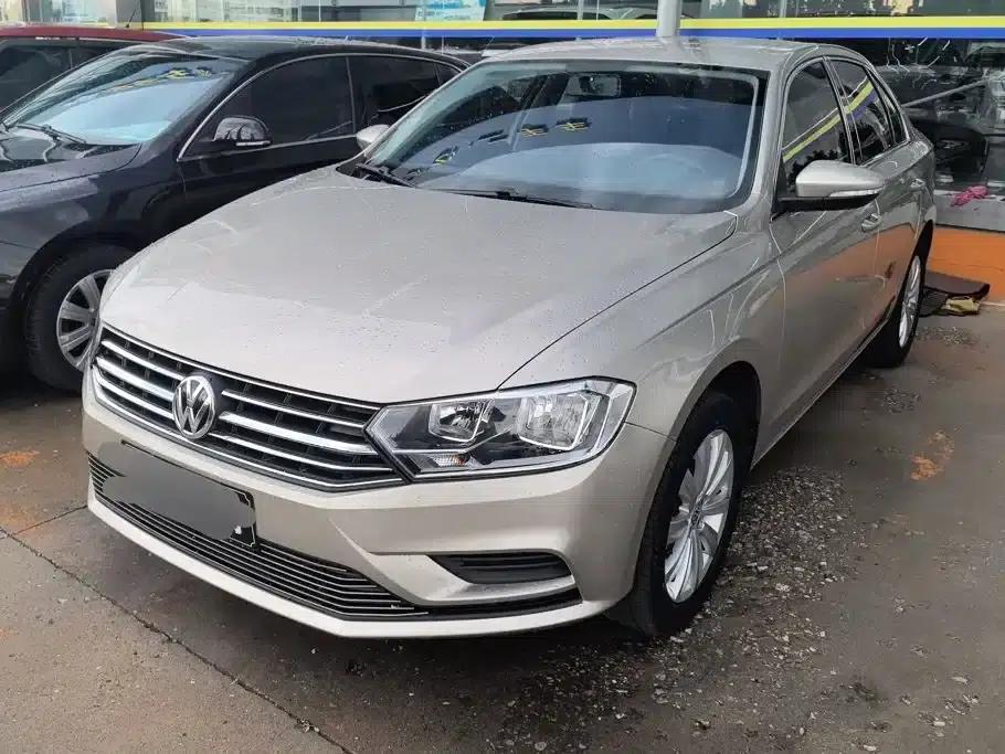 2019 Volkswagen Bora Legend 1.5L Manual Fashion Model (National V Emission Standard) — миниатюра 1