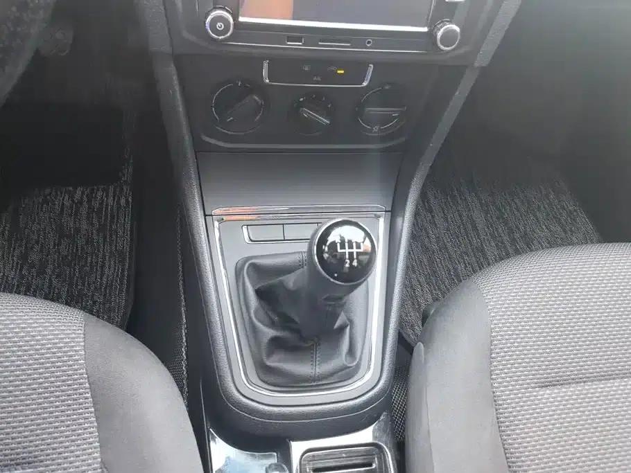 2019 Volkswagen Bora Legend 1.5L Manual Fashion Model (National V Emission Standard) — миниатюра 16