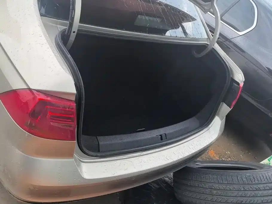 2019 Volkswagen Bora Legend 1.5L Manual Fashion Model (National V Emission Standard) — миниатюра 4