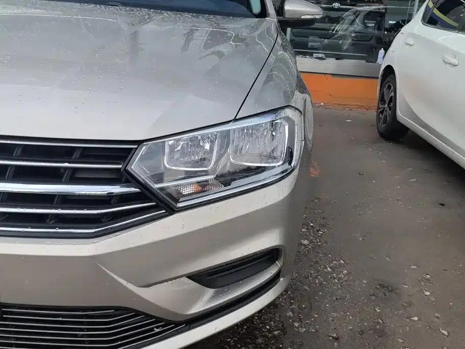 2019 Volkswagen Bora Legend 1.5L Manual Fashion Model (National V Emission Standard) — миниатюра 5