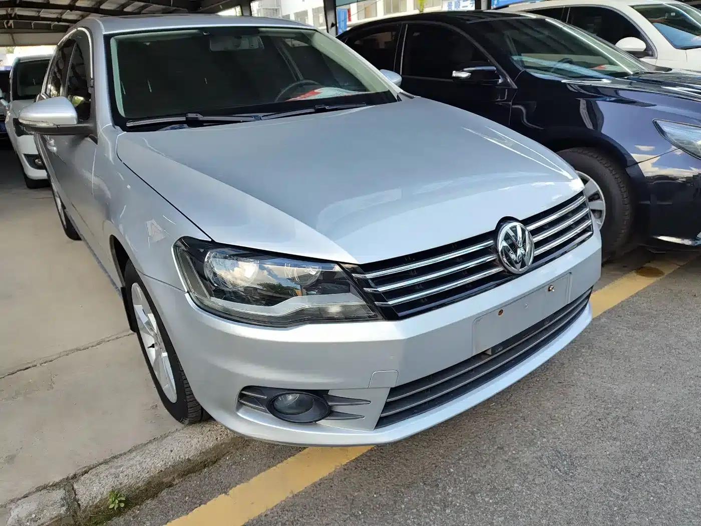 2014 Volkswagen Bora 1.6L Automatic Comfort Model — миниатюра 1