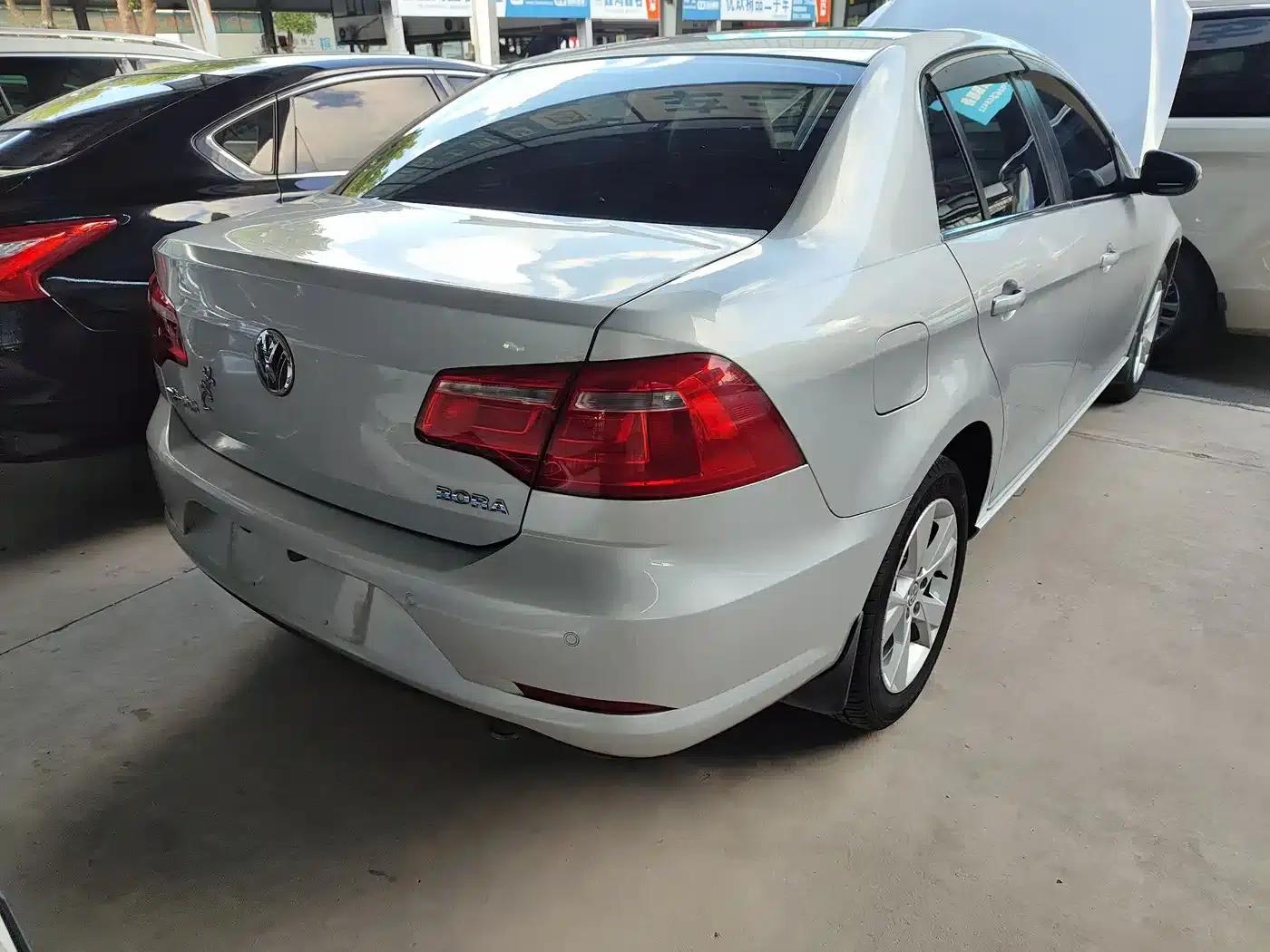 2014 Volkswagen Bora 1.6L Automatic Comfort Model — миниатюра 15