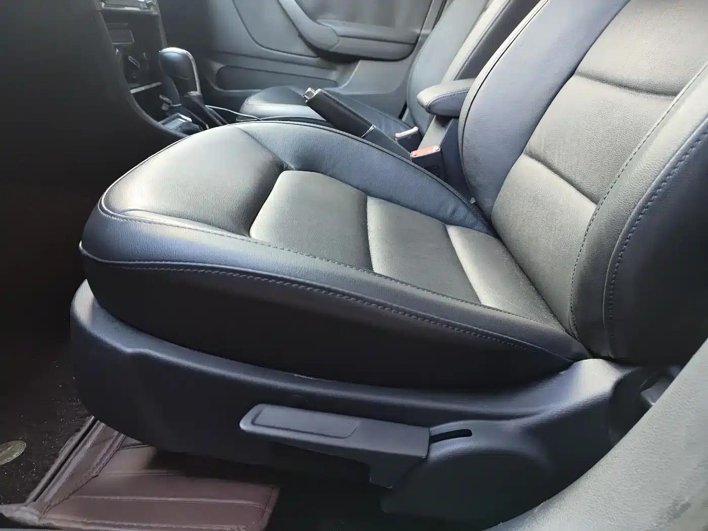 2014 Volkswagen Bora 1.6L Automatic Comfort Model — миниатюра 9