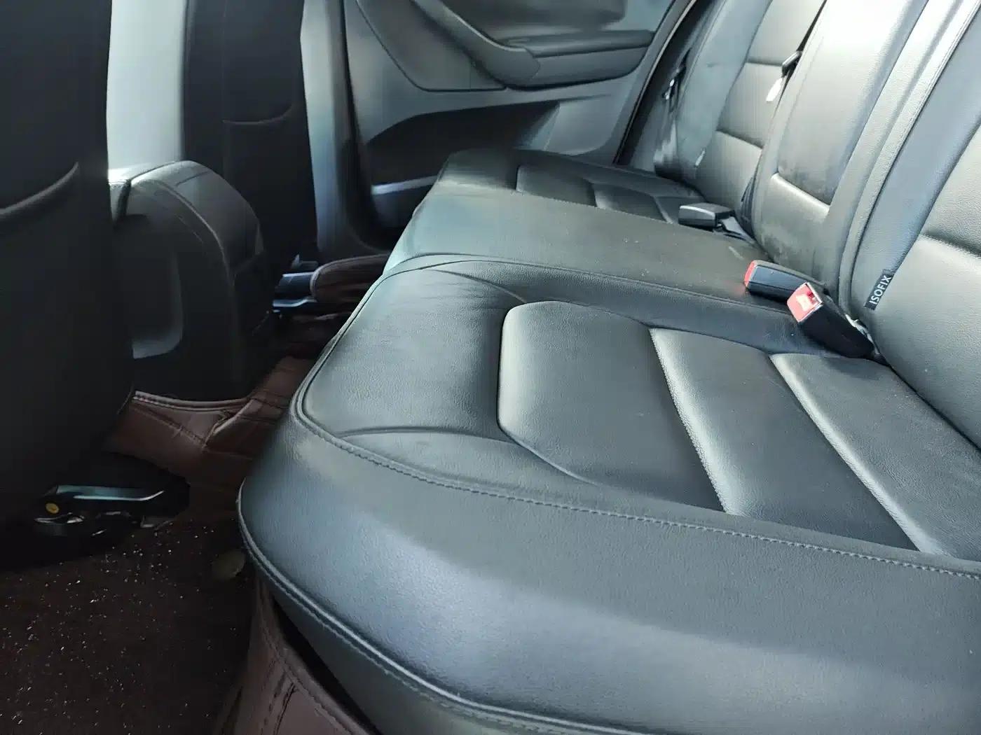 2014 Volkswagen Bora 1.6L Automatic Comfort Model — миниатюра 10