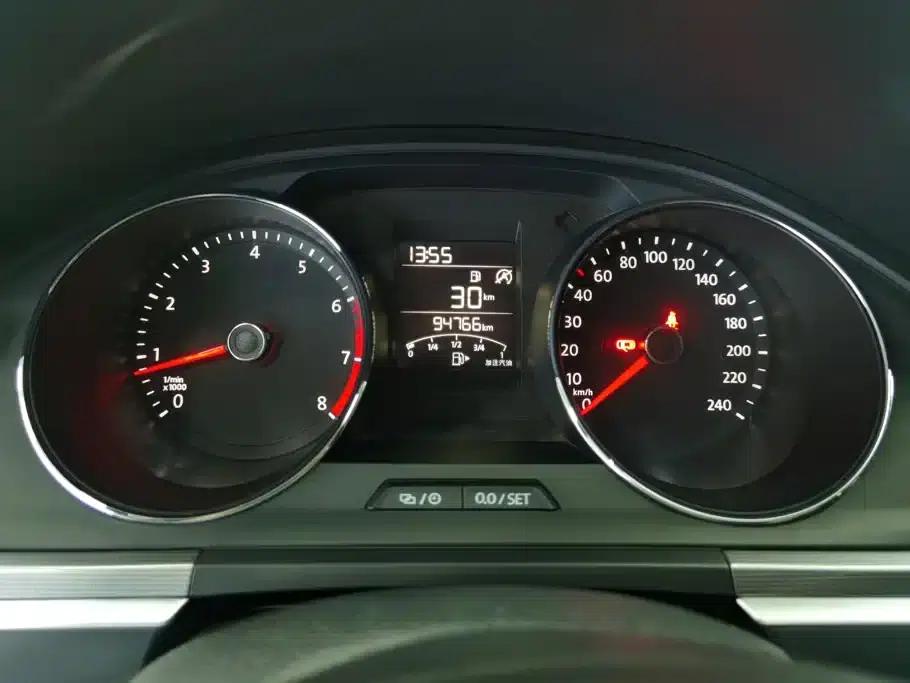 2019 Volkswagen Bora Legend 1.5L Manual Fashion Model (China VI Emission Standard) — миниатюра 14