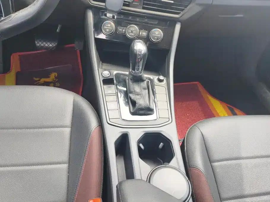 2019 Volkswagen Bora Facelift 280TSI DSG Elite (China VI Emission Standard) — миниатюра 16
