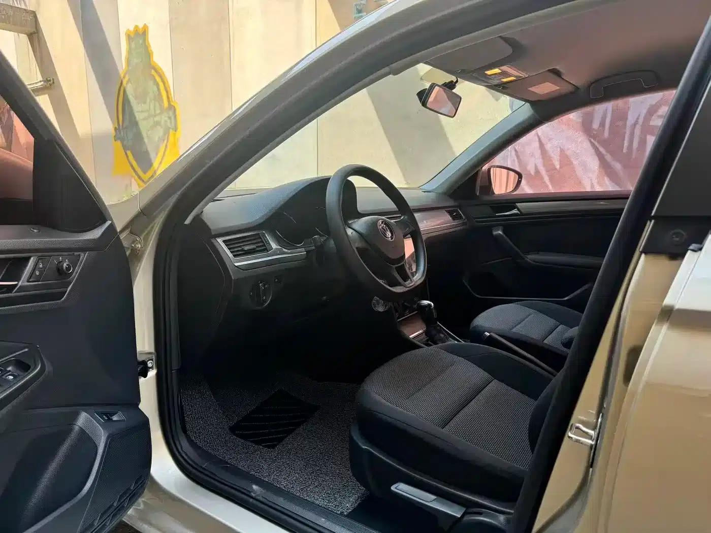 2018 Volkswagen Bora 1.5L Automatic Fashion Edition — миниатюра 6