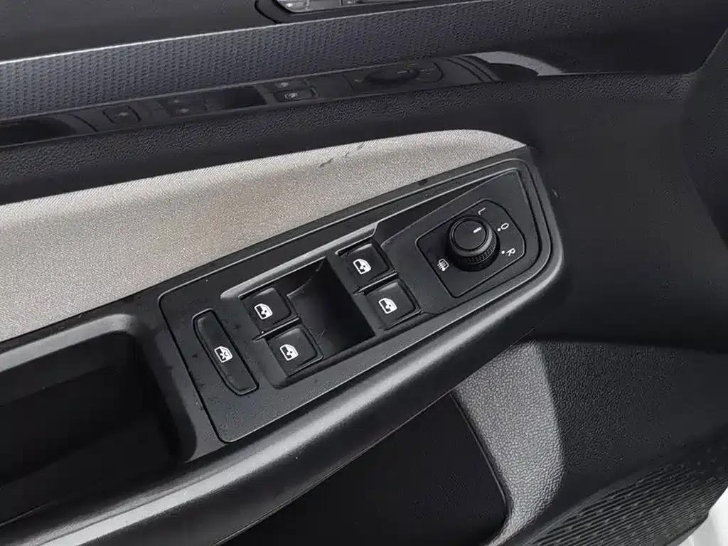 2023 Volkswagen Bora 200TSI DSG Comfort Edition — миниатюра 9