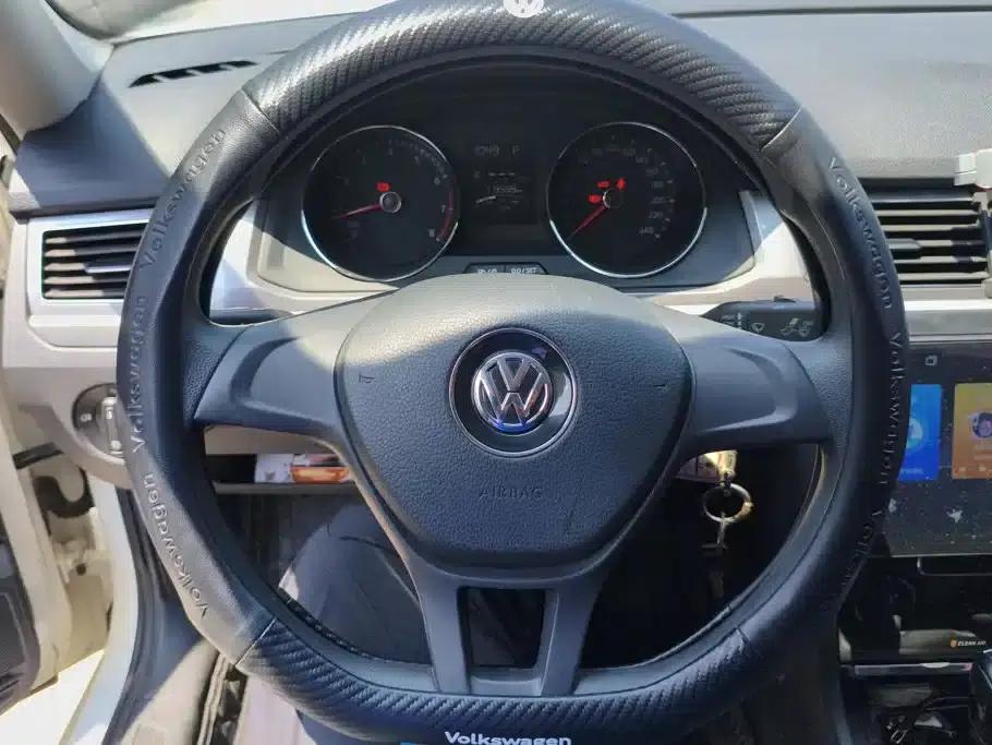 2018 Volkswagen Bora 1.5L Automatic Fashion Edition — миниатюра 15