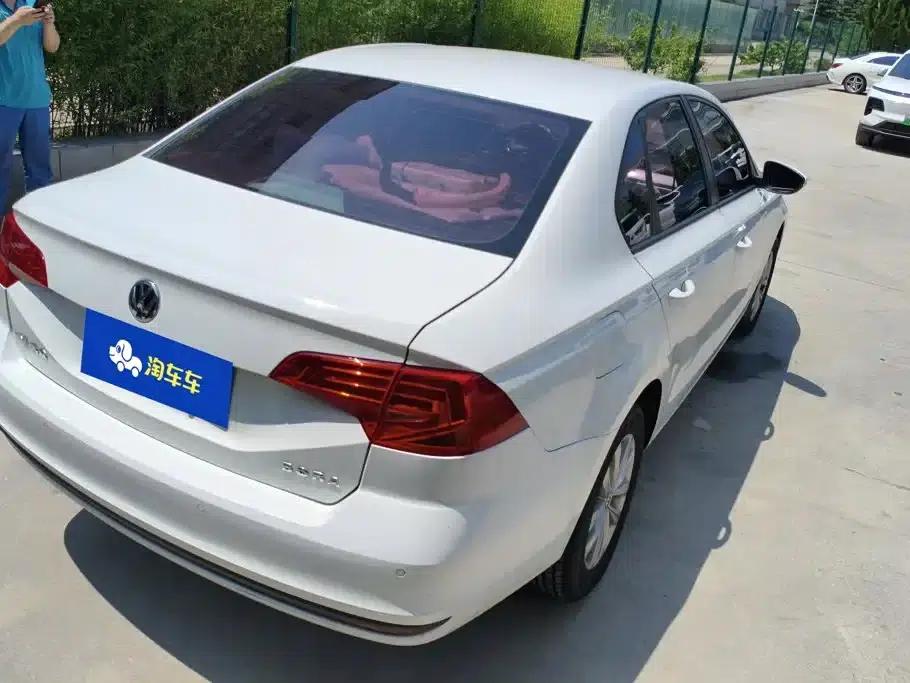 2018 Volkswagen Bora 1.5L Automatic Fashion Edition — миниатюра 3