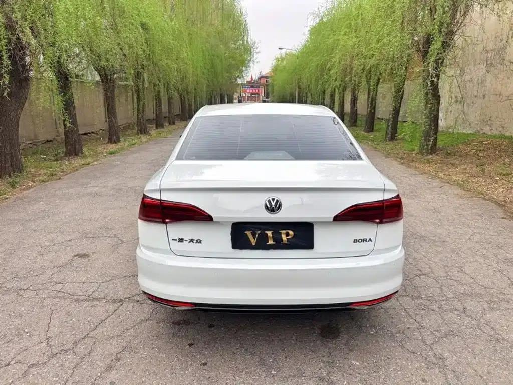 2020 Volkswagen Bora 1.5L Automatic Comfort Model — миниатюра 8