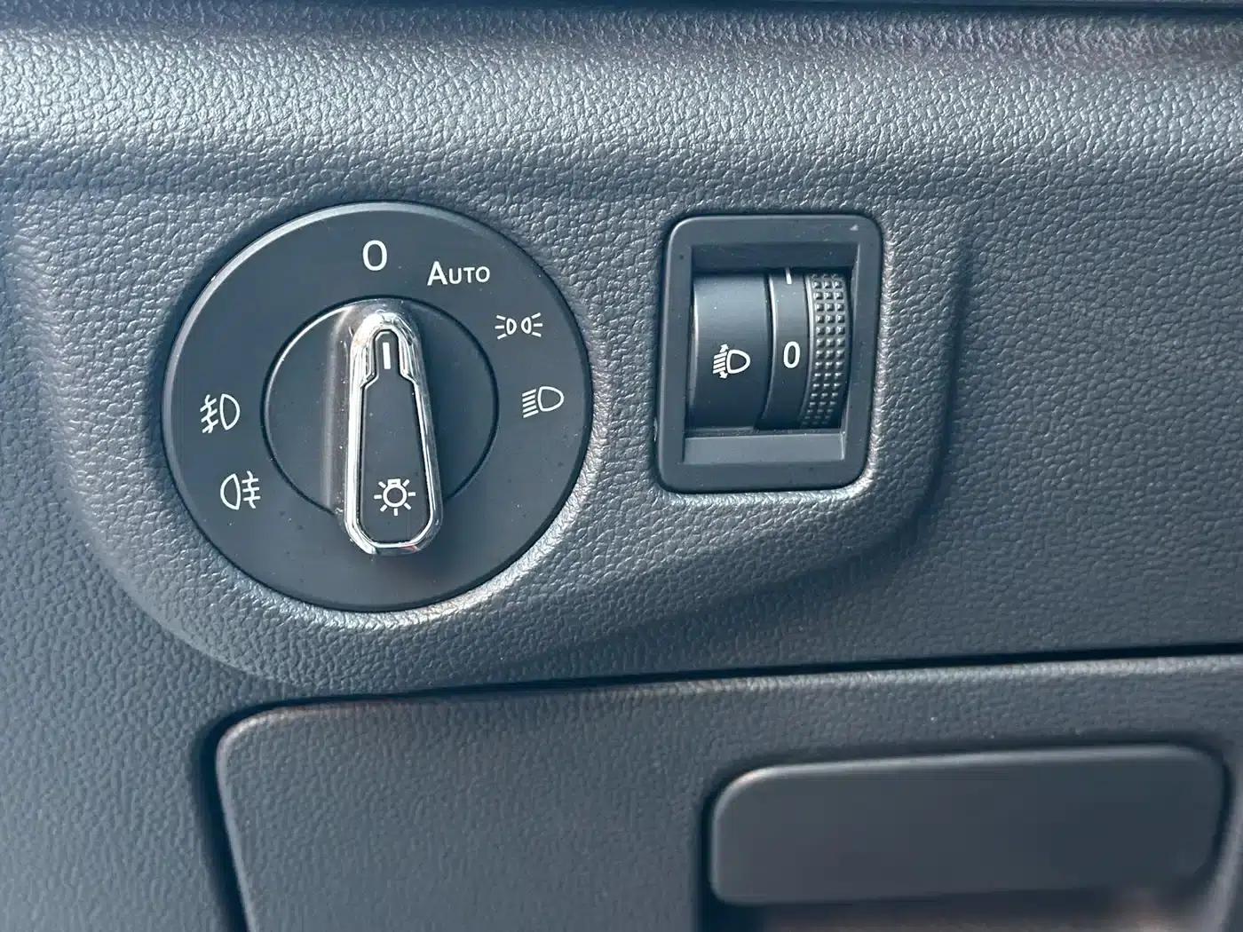 2023 Volkswagen Bora 280TSI DSG Premium Edition — миниатюра 13