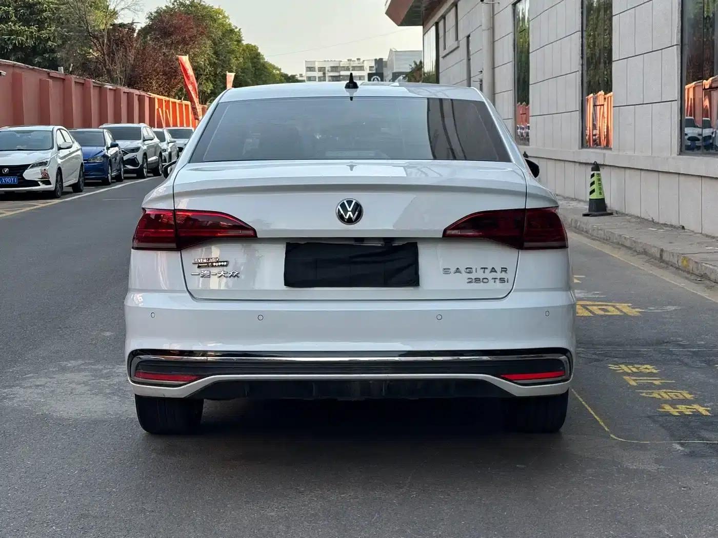 2023 Volkswagen Bora 280TSI DSG Premium Edition — миниатюра 5
