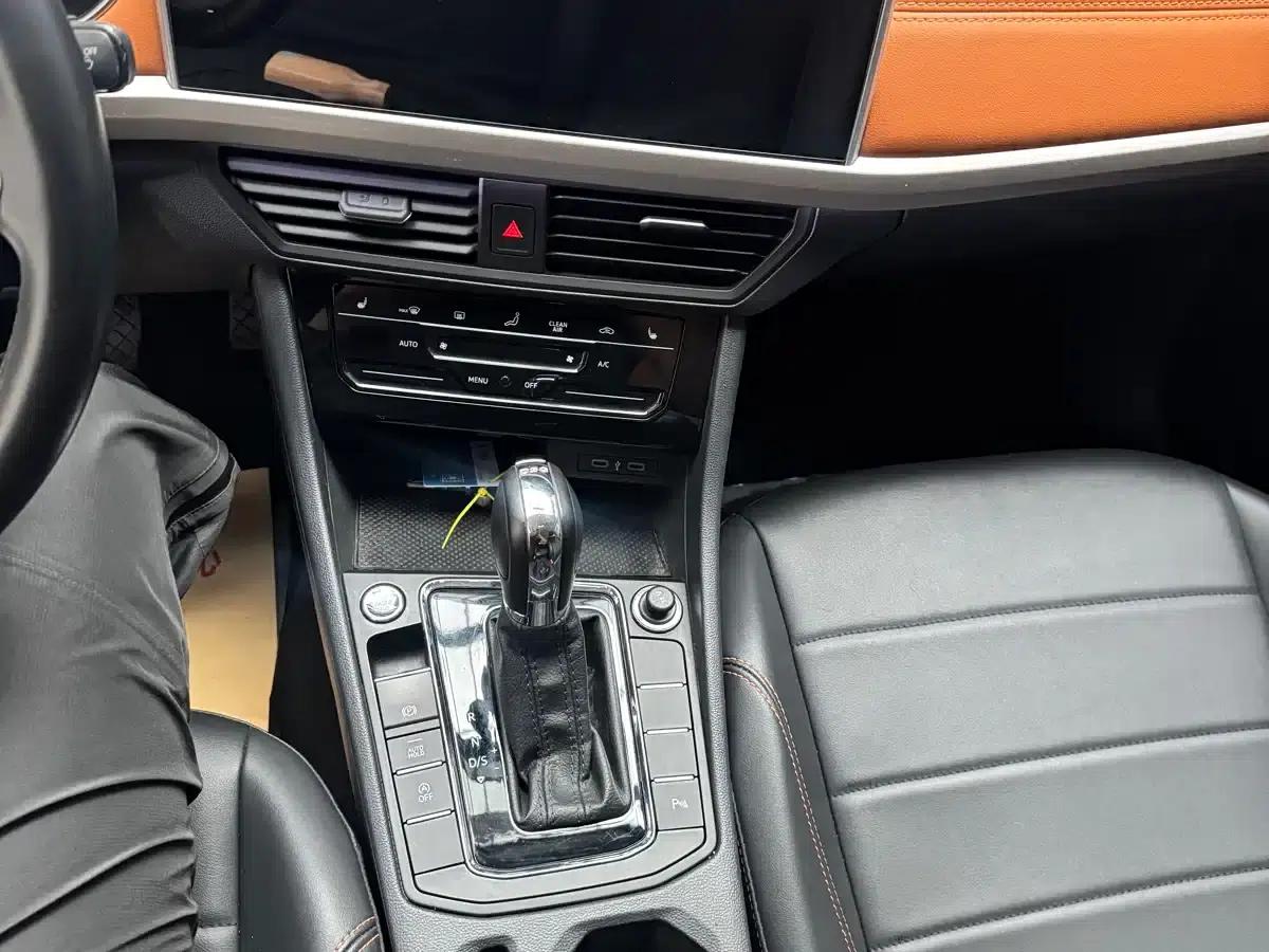 2023 Volkswagen Bora 200TSI DSG Smart PRO Edition — миниатюра 12