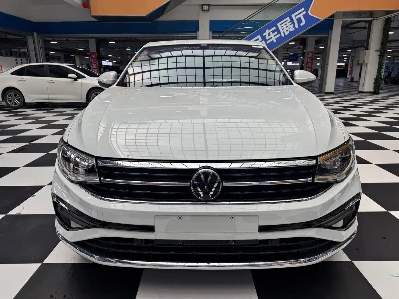 2023 Volkswagen Bora 200TSI DSG Smart PRO Edition — миниатюра 3