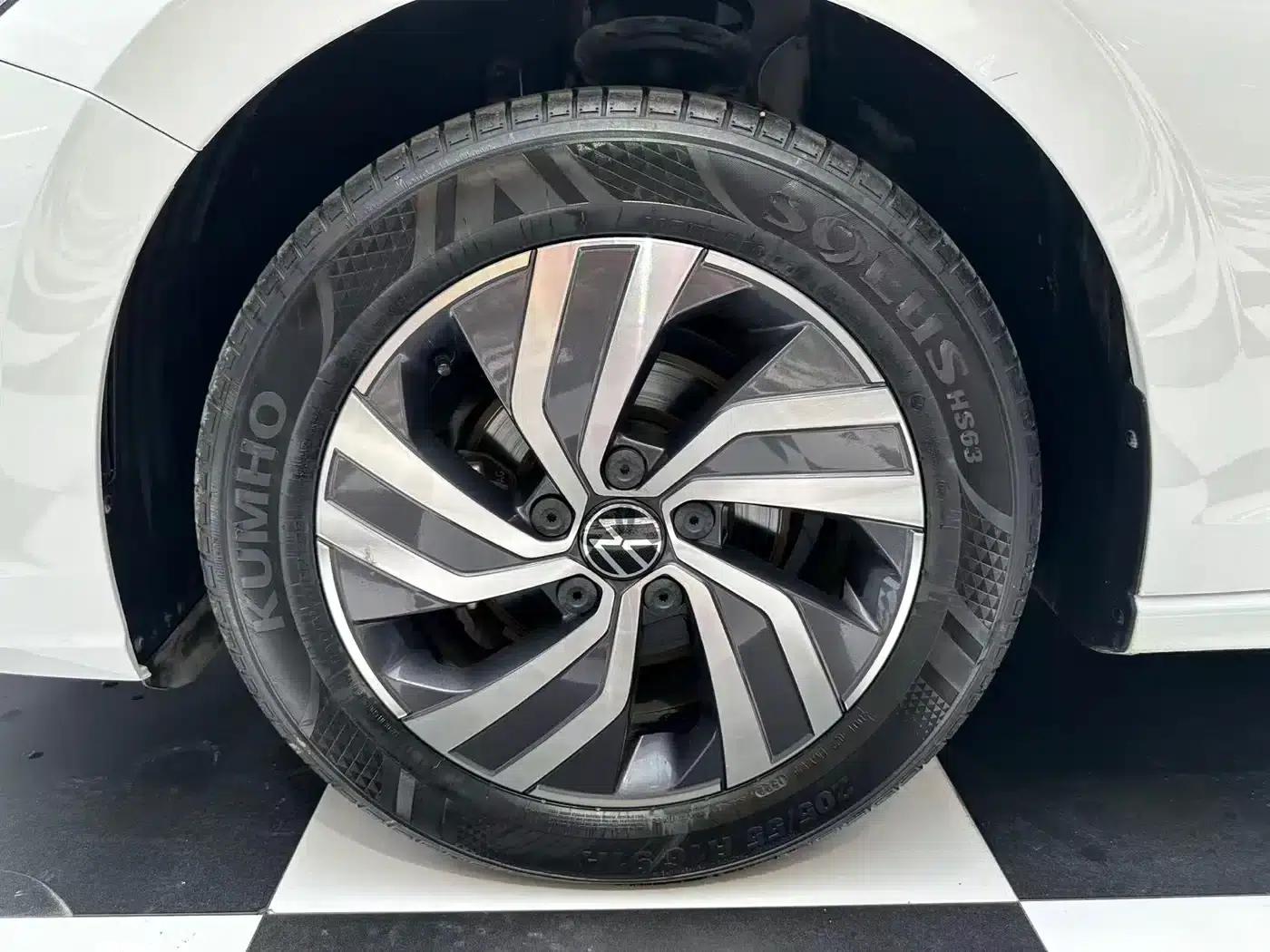 2023 Volkswagen Bora 200TSI DSG Smart PRO Edition — миниатюра 4