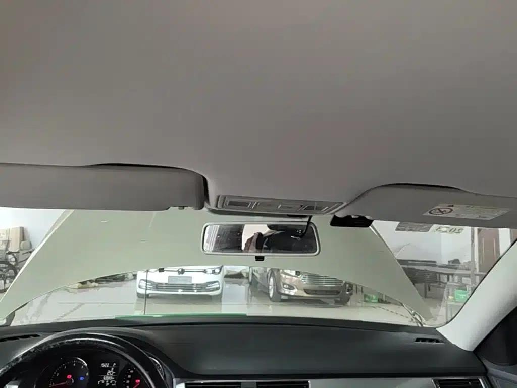 2018 Volkswagen Bora 1.5L Automatic Fashion Edition — миниатюра 18