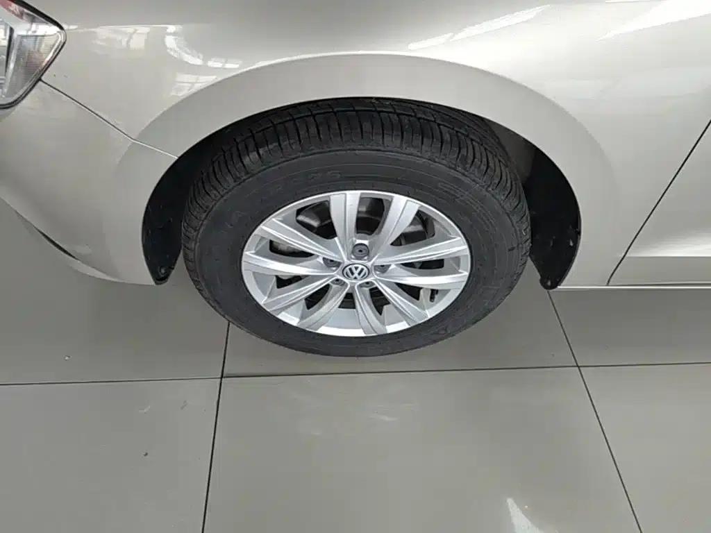 2018 Volkswagen Bora 1.5L Automatic Fashion Edition — миниатюра 23